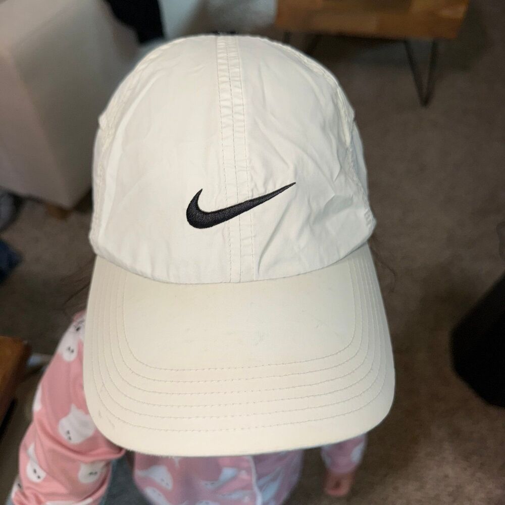 Vintage Nike Golf Hat White Clima-FIT Lightweight Adjustable Cap Black Swoosh